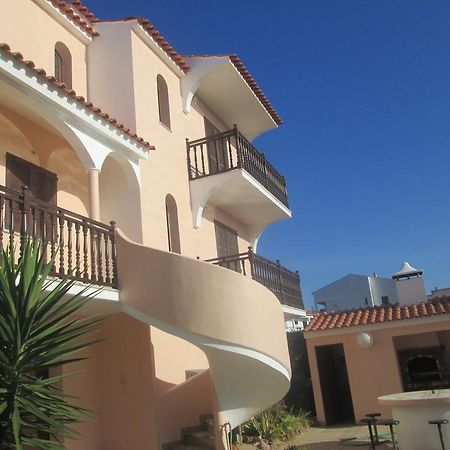 Vivendas Costa Barros da Fonte Santa ภายนอก รูปภาพ